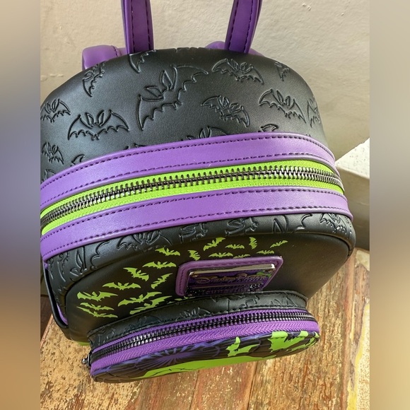 NWOT Disneyland Oogie Boogie Bash 2024 Loungefly Mini Backpack PARK EXCLUSIVE - Picture 3 of 12